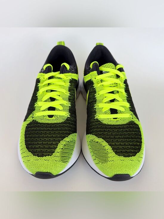 Nike React Infinity Run Flyknit 2 Volt Black Mens 11 Shoes Sneakers CT2357-700